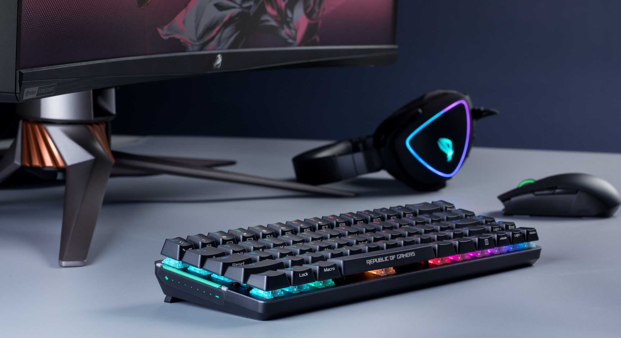 Hands-on: The ROG Falchion gaming keyboard is compact without compromise